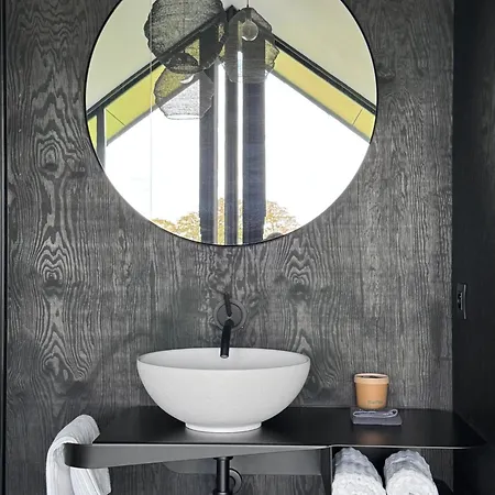 Insolite - Romantic Escape