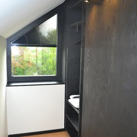 Insolite - Romantic Escape דורבורי