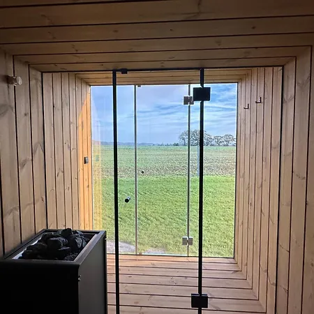 Insolite - Romantic Escape *